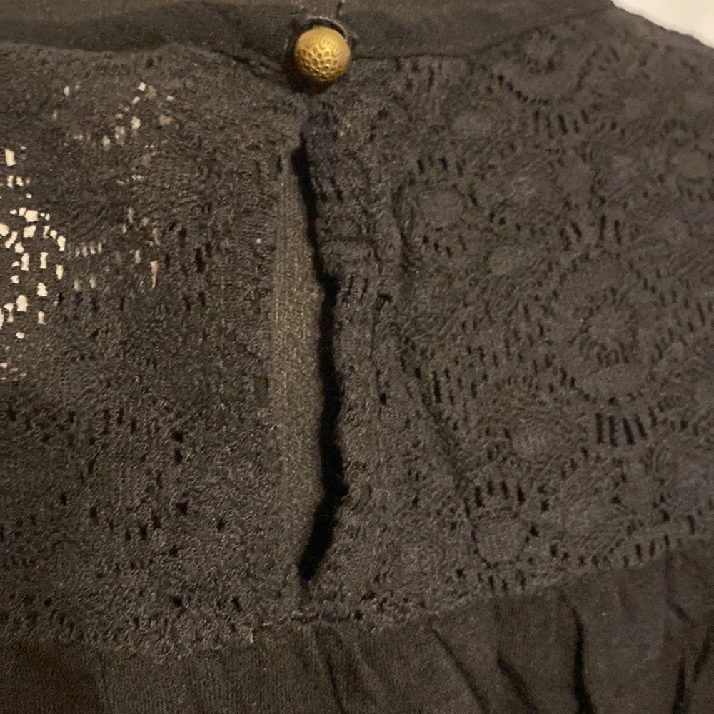 KNOX ROSE WOMEN EMBROIDERY NECK TOP - Picture 4 of 7